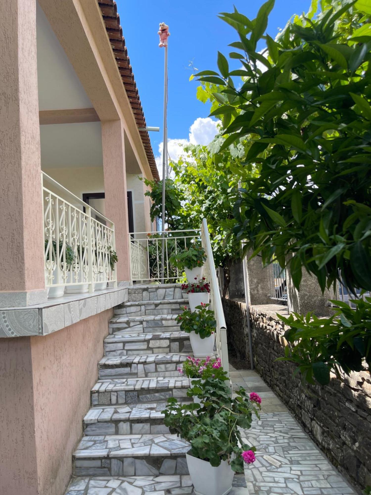 Hotel Eljos House Përmet Exterior foto